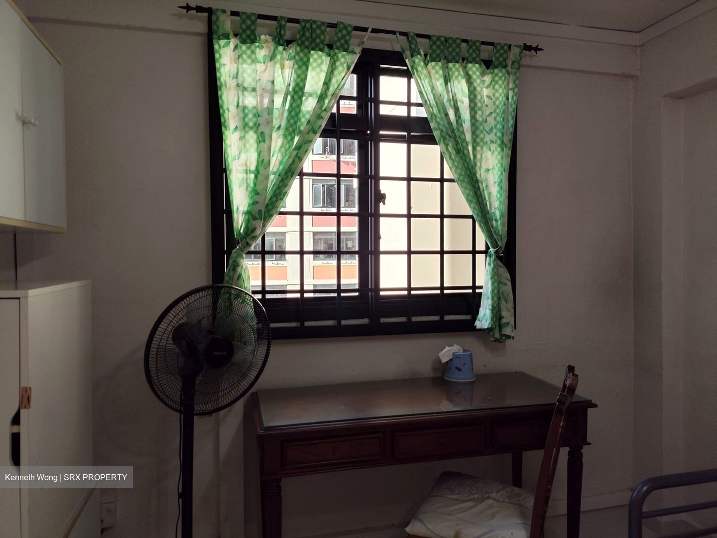 Blk 100 Crescent View (Queenstown), HDB 3 Rooms #505686301